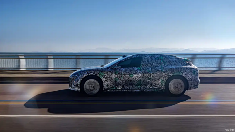 В Китае Avatr представила новинку 06T wagon с LiDAR нового поколения от Huawei.