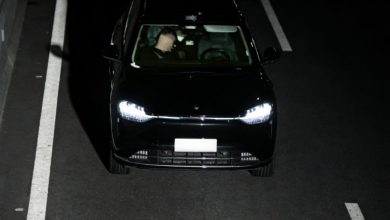 В Китае задержан водитель, пытавшийся обмануть систему помощи водителю, обогнав ее с помощью устройства. В Китае задержан водитель, пытавшийся обмануть систему помощи водителю, обогнав ее с помощью устройства.