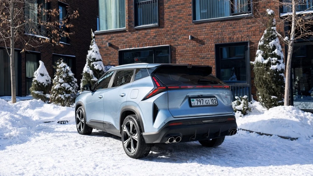 Geely Galaxy CITYRAY в казахстане сзади сбоку