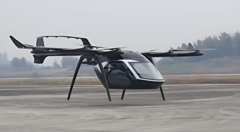 В Китае два человека на модульном eVTOL пролетают 150 км/ч, а запас хода составляет 300 км.