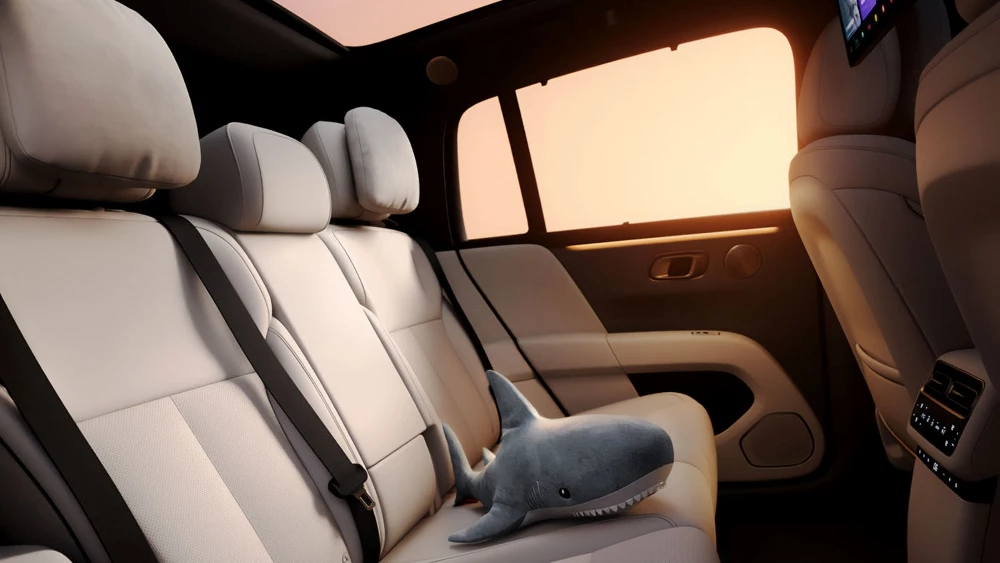 Li Auto i6 салон интерьер сиденья второй ряд