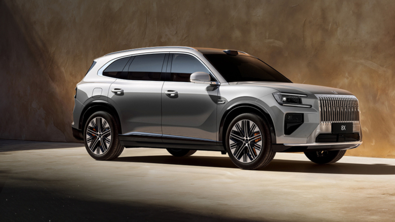 В Китае Zeekr заявляет "медленно — значит быстро" в ходе предсерийных испытаний внедорожника 8X.