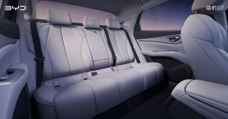 В Китае опубликованы изображения BYD Seal 07 EV до официального запуска, ожидается большой запас хода.
