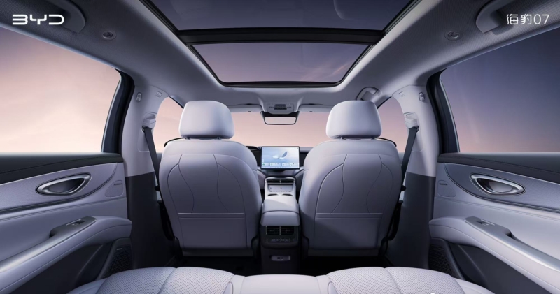 В Китае опубликованы изображения BYD Seal 07 EV до официального запуска, ожидается большой запас хода.