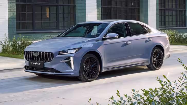 Седан Geely Preface официально получил более дешевую версию в России. Цены объявлены