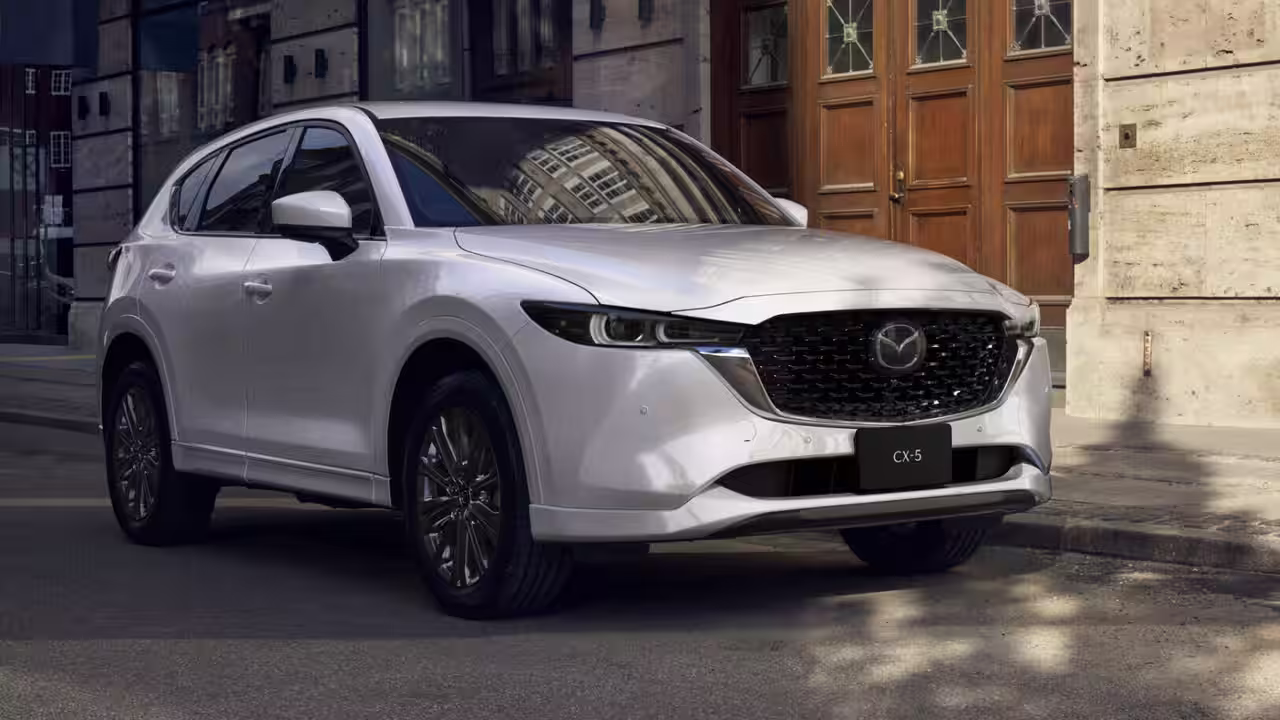 В России Mazda впервые с января выпала из ТОП-10 самых популярных марок автомобилей В России Mazda впервые с января выпала из ТОП-10 самых популярных марок автомобилей