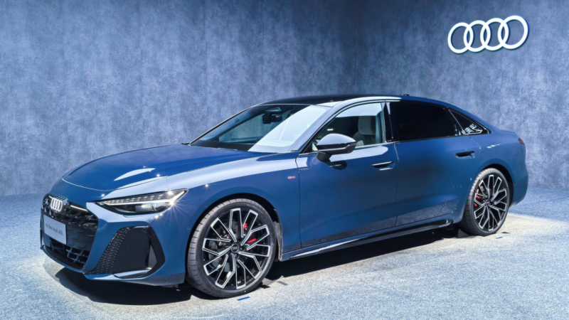 В Китае новая Audi A6L стала доступнее на 17 780 долларов США.