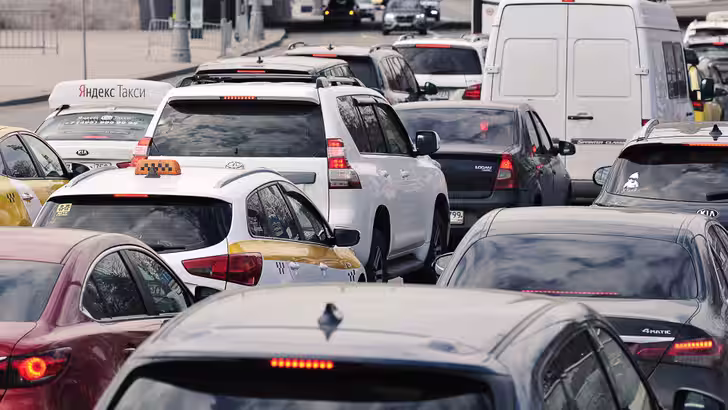 Tenet теснит Chery, а BMW не сдается: названы самые популярные автомобили в Москве в 2026 году Tenet теснит Chery, а BMW не сдается: названы самые популярные автомобили в Москве в 2026 году