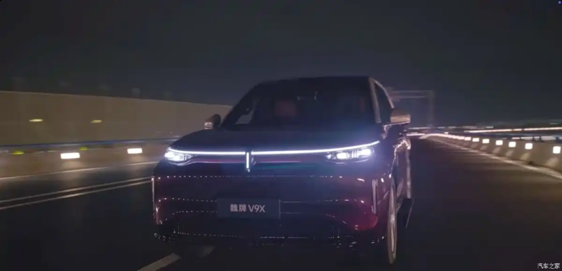 В Китае представлен Wey V9X - первый автомобиль на платформе GWM One с гибридной системой 2.0T plug-in.