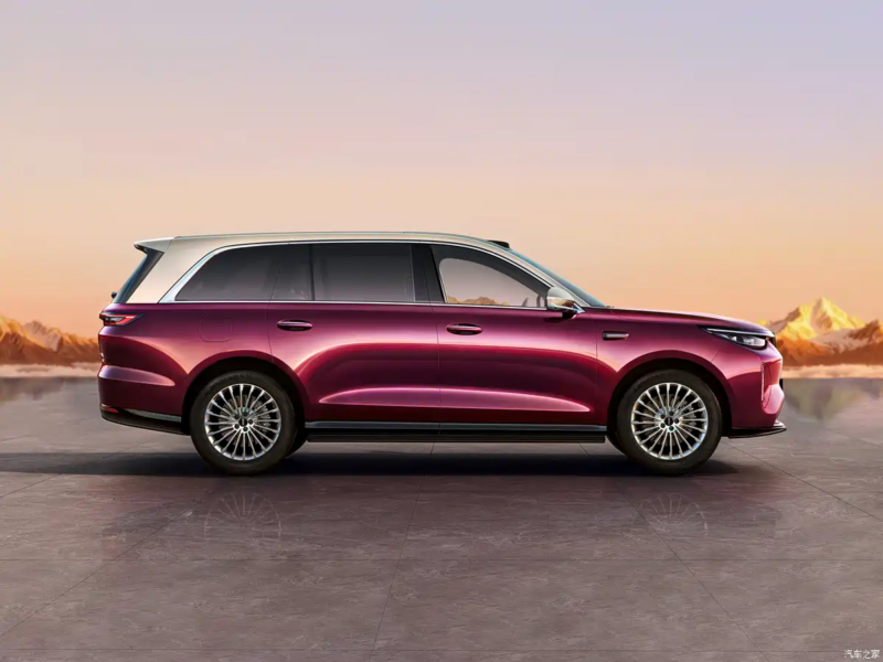 В Китае представлен Wey V9X - первый автомобиль на платформе GWM One с гибридной системой 2.0T plug-in.