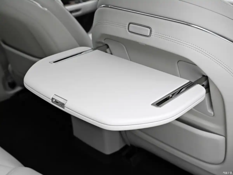 В Китае стартовали предпродажи Toyota bZ7 с технологиями Huawei и экосистемой Xiaomi от 26 000 долларов.