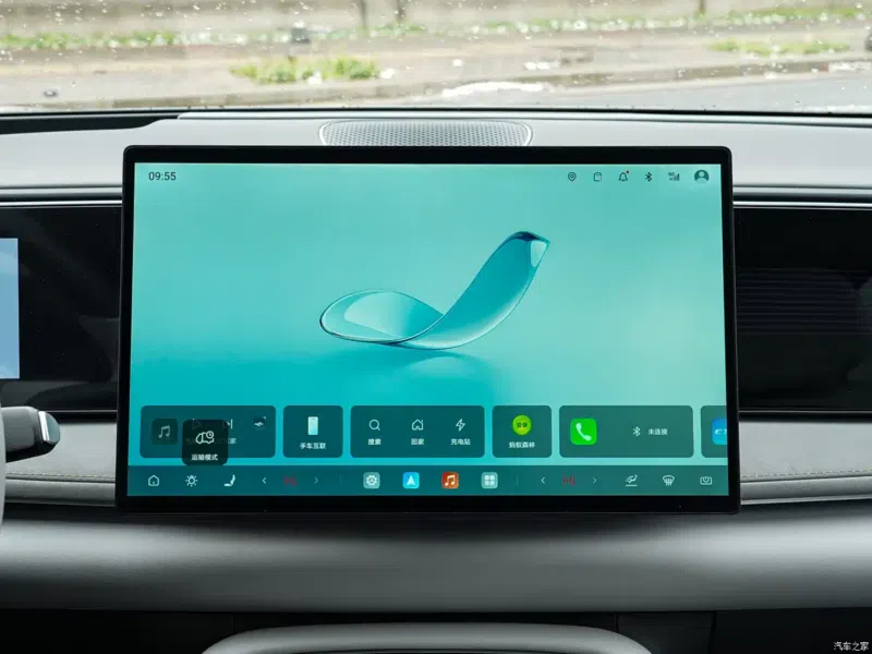 В Китае BYD представил обновленный Sealion 07 EV с запасом хода до 710 км и быстрой зарядкой.