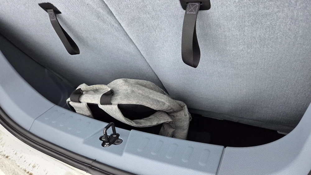 FAW Bestune Xiaoma Pony в Беларуси салон интерьер багажник