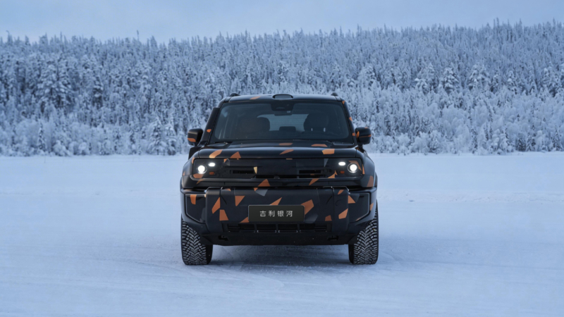 В Китае Geely представила свой ответ Land Rover Defender до официального релиза.