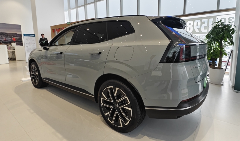 В Китае протестирован Volvo XC70 PHEV, мировая модель которого выйдет на более чем 70 рынков