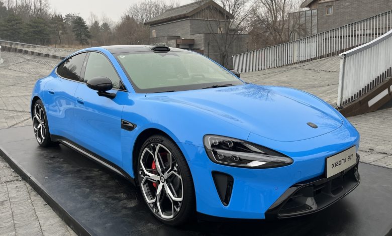 В Китае тест-драйв нового Xiaomi SU7: станет ли он "Apple Car", который Apple так и не построила?