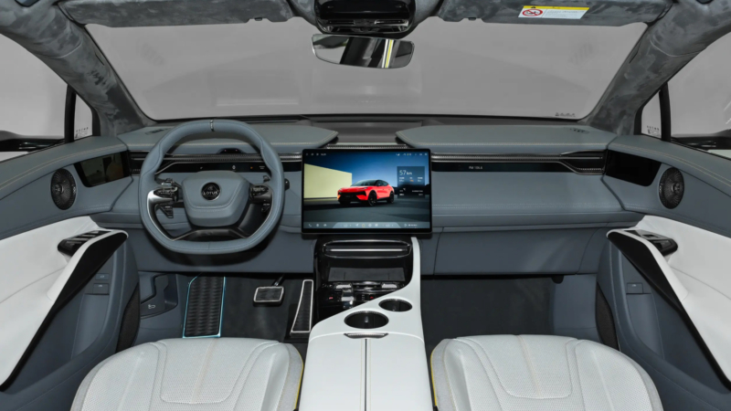 В Китае объявлена цена на plug-in гибридный внедорожник Lotus Eletre X — 73 500 долларов.