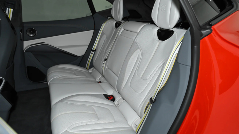 В Китае объявлена цена на plug-in гибридный внедорожник Lotus Eletre X — 73 500 долларов.