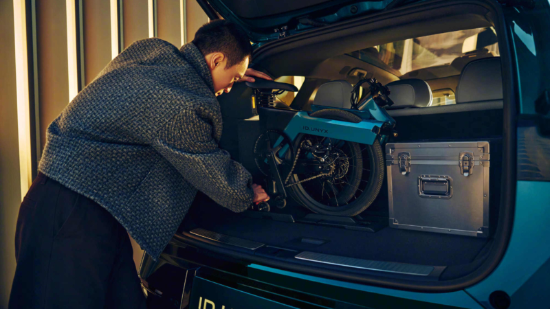 В Китае кроссовер Volkswagen ID. Unyx 08 EV стартовал предпродажи по цене ,760.