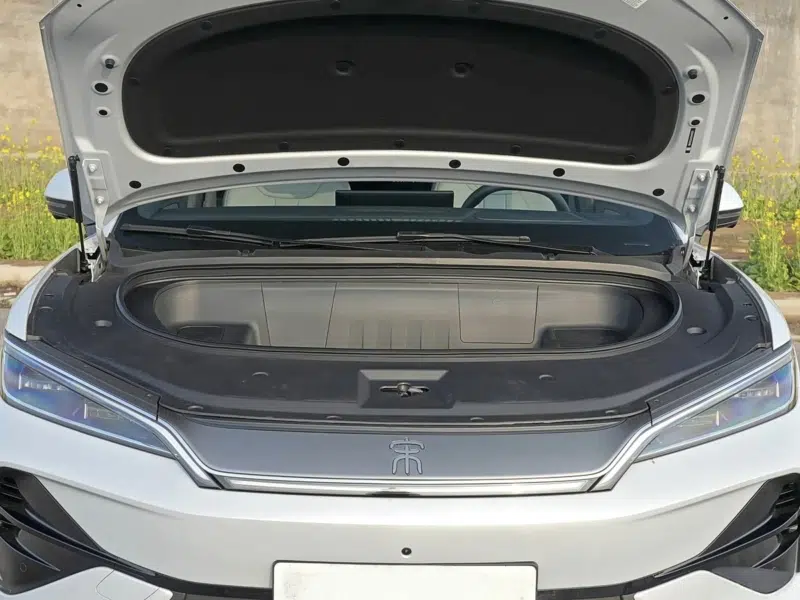 В Китае BYD Song Ultra EV дебютирует перед началом предпродаж 5 марта.