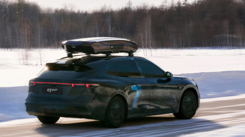 В Китае набирает популярность универсал-купе Lynk & Co 7 GT.