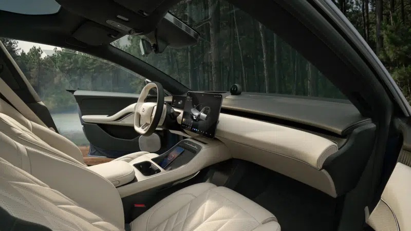 В Китае представлены обновлённые Nio ES6, EC6, ET5 и ET5 Touring для поддержания конкурентоспособности на рынке.